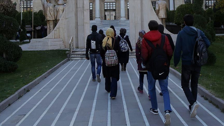 الأنشطة الترفيهية والتعليمية للطالب في تركيا